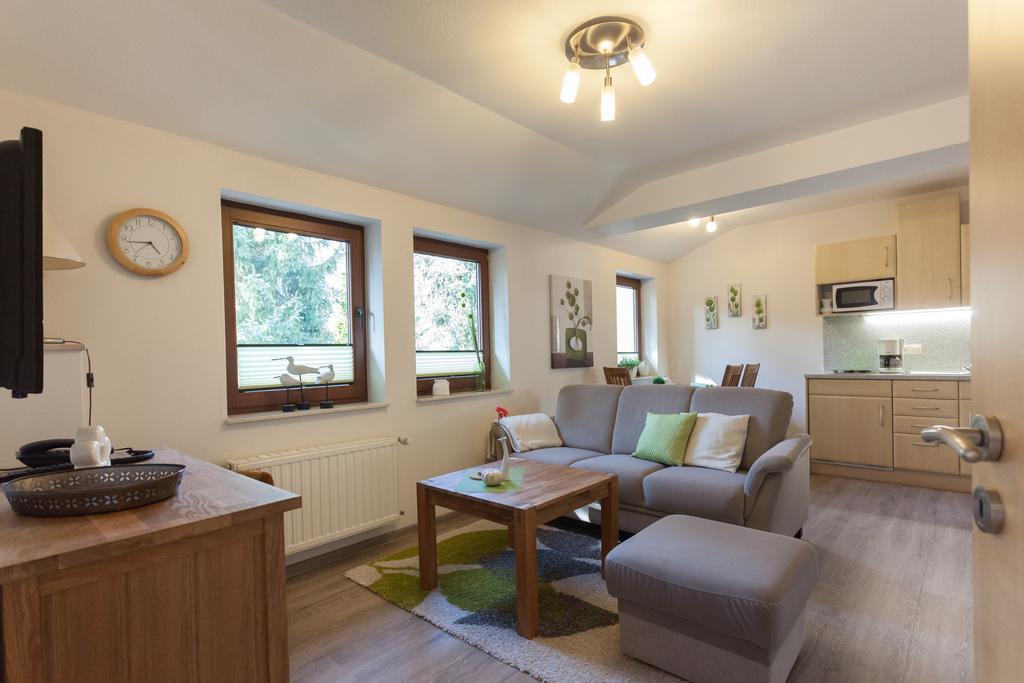 וילינגן Haus Alexandra Inkl Meinecard Plus מראה חיצוני תמונה